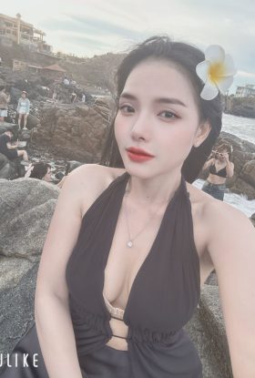 Anna Local Escort Girl Al Barsha Dubai AD-YJK27791