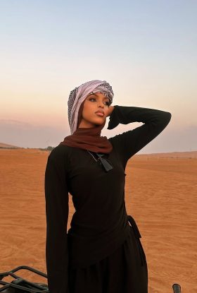 Mariana Hooker Dubai Escort Girl Business Bay AD-IFV37251