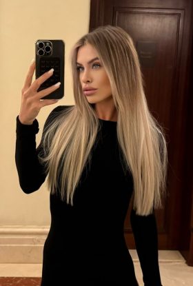 Lera Prostitute Escort Girl Bur Dubai AD-VMX24889