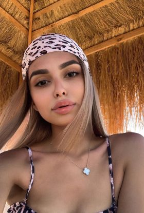 Madira Euro Escort Girl Business Bay Dubai AD-XOA31378
