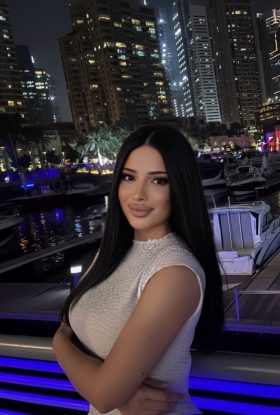 Alina Young Escort Girl Palm Jumeirah Dubai AD-RKG40982