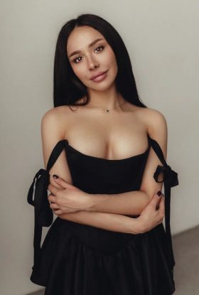 Elsa Sex Escort Girl Big Boobs Dubai AD-NEI42148