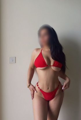 Sarina, escort at Business Bay, 34 years old.